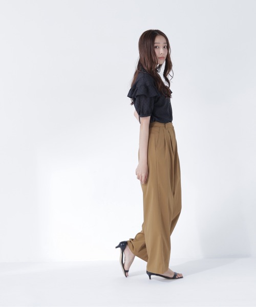 NATURAL BEAUTY BASIC(ナチュラルビューティーベーシック)の「フロッキードットフリルブラウス(シャツ/ブラウス・レディース・ホワイト系その他/ベージュ系その他/ブラック系その他2・フリ-)」の17枚目の写真
