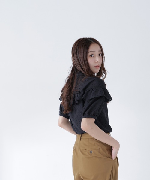 NATURAL BEAUTY BASIC(ナチュラルビューティーベーシック)の「フロッキードットフリルブラウス(シャツ/ブラウス・レディース・ホワイト系その他/ベージュ系その他/ブラック系その他2・フリ-)」の20枚目の写真
