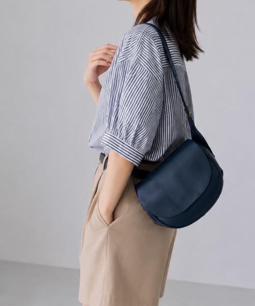 Miniministore(ミニミニストア)の「ボリュームスリーブシャツブラウス半袖春夏(シャツ/ブラウス・レディース・ブラック系2/ブラック系1/ホワイト/ネイビー・FREE)」の11枚目の写真