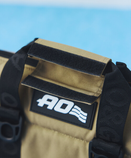 FREAK'S STORE（フリークスストア）の「AO Coolers/エーオークーラーズ フリークスストア限定 6パック キャンバスソフトクーラー（アウトドアグッズ・メンズ・ベージュ/ブラック・ONE SIZE）」の15枚目の写真