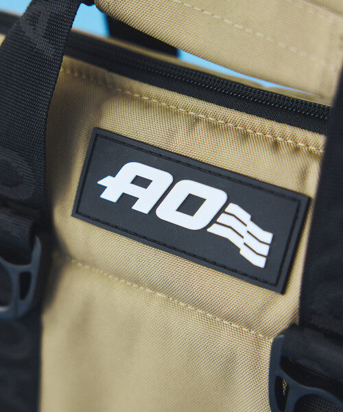 FREAK'S STORE（フリークスストア）の「AO Coolers/エーオークーラーズ フリークスストア限定 6パック キャンバスソフトクーラー（アウトドアグッズ・メンズ・ベージュ/ブラック・ONE SIZE）」の16枚目の写真