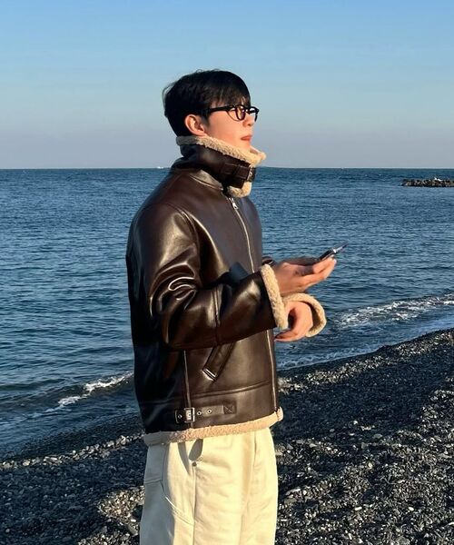 LEFTSEOUL（レフトソウル）の「エビエイター B-3 ムートンジャケット [ブラウン]（ムートンコート・レディース・その他・X-SMALL/MEDIUM/SMALL/X-LARGE/LARGE）」の14枚目の写真