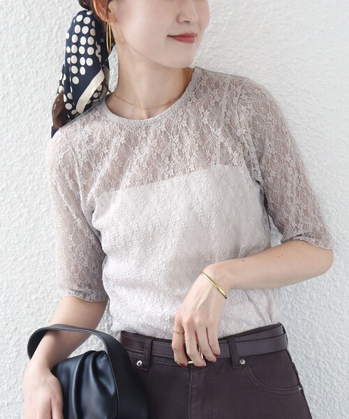SHIPS(シップス)の「〈手洗い可能〉ストレッチ フラワー レース TEE(Tシャツ/カットソー・レディース・オフホワイト/ブラック/ブラウン/ライトグレー・ONE SIZE)」の3枚目の写真
