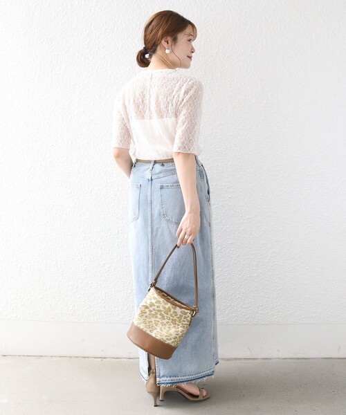 SHIPS(シップス)の「〈手洗い可能〉ストレッチ フラワー レース TEE(Tシャツ/カットソー・レディース・オフホワイト/ブラック/ブラウン/ライトグレー・ONE SIZE)」の7枚目の写真