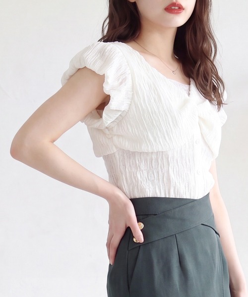 ASTORIA ODIER(アストリアオディール)の「ねじりデザインジャガードカットソー(Tシャツ/カットソー・レディース・ブラック/アイボリー・MEDIUM)」の3枚目の写真