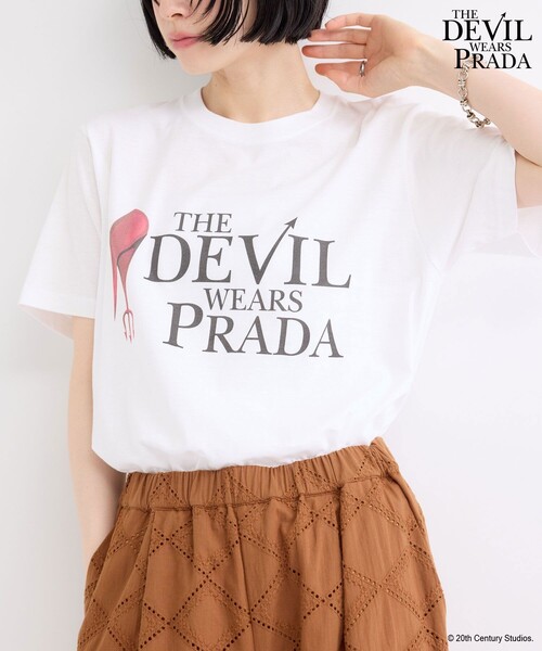 GOOD ROCK SPEED(グッドロックスピード)の「【GOOD ROCK SPEED/グッドロックスピード】プラダを着た悪魔 / THE DEVIL WEARS PRADATシャツ(Tシャツ/カットソー・レディース・ブラック/ホワイト・L/M)」の4枚目の写真