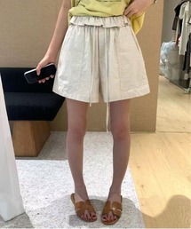 ウエストフリル付きリネンライクショートパンツ