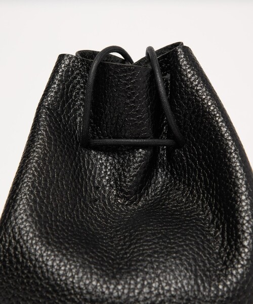 BEAUTY&YOUTH UNITED ARROWS（ビューティーアンドユースユナイテッドアローズ）の「【WEB限定】シボ レザー パース（ハンドバッグ・メンズ・ブラック・FREE）」の10枚目の写真