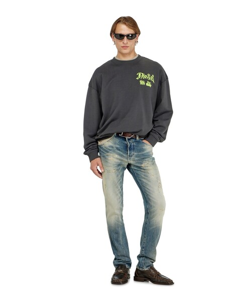 DIESEL(ディーゼル)の「メンズ プルオーバースウェット S-BOXT-AA2(スウェット・メンズ・ホワイト/グレー・XX-LARGE/X-SMALL/X-LARGE/MEDIUM/LARGE/XXX-LARGE/SMALL)」の7枚目の写真