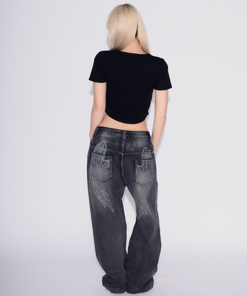 tinkerend（ティンカーエンド）の「【カップ付き】Cross U-neck Tight-fit T-shirt / クロスUネックタイトフィットTシャツ（Tシャツ/カットソー・レディース・ブラック/ホワイト・FREE）」の18枚目の写真