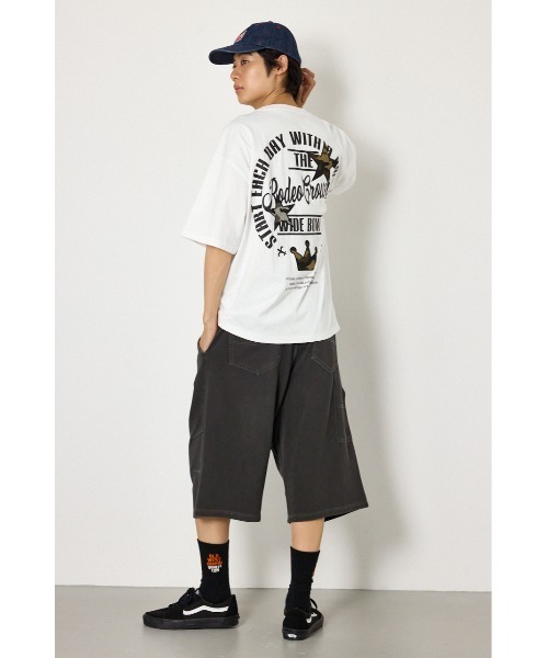 RODEO CROWNS WIDE BOWL（ロデオクラウンズワイドボウル）の「カモフラアップリケTシャツ（Tシャツ/カットソー・メンズ・レッド/ブラック/オフホワイト・LARGE/MEDIUM）」の9枚目の写真