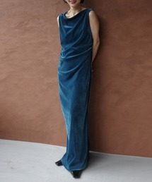 Ameri（アメリ）の「DRAPE CURVE VELOUR DRESS（ドレス）」