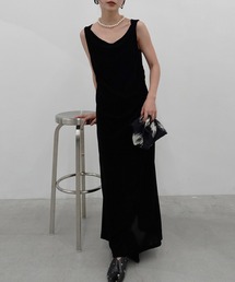 Ameri（アメリ）の「DRAPE CURVE VELOUR DRESS（ドレス）」
