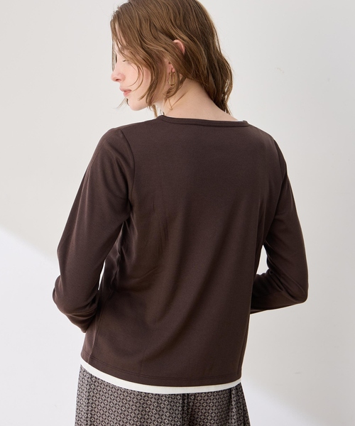 LE SOUK HOLIDAY（ルスークホリデー）の「ヘンリーネックレイヤード風カットプルオーバー（Tシャツ/カットソー・レディース・ダークブラウン/ブラック・M/L）」の5枚目の写真