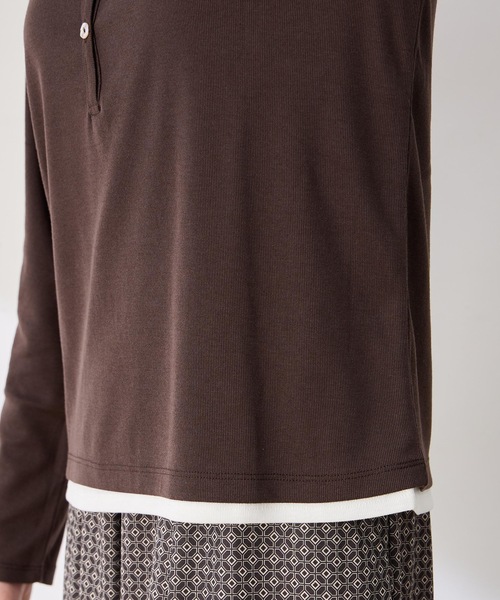 LE SOUK HOLIDAY（ルスークホリデー）の「ヘンリーネックレイヤード風カットプルオーバー（Tシャツ/カットソー・レディース・ダークブラウン/ブラック・M/L）」の21枚目の写真