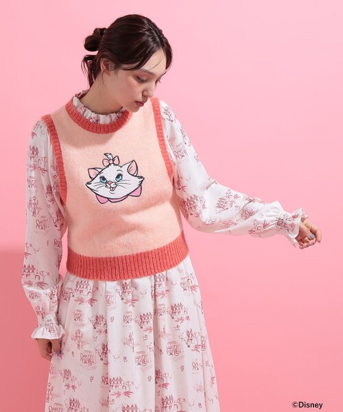 mmts（マミタス）の「おしゃれキャット / ベスト（ニット/セーター・レディース・サックスブルー/ピンク/ベージュ・MEDIUM/SMALL）」の3枚目の写真