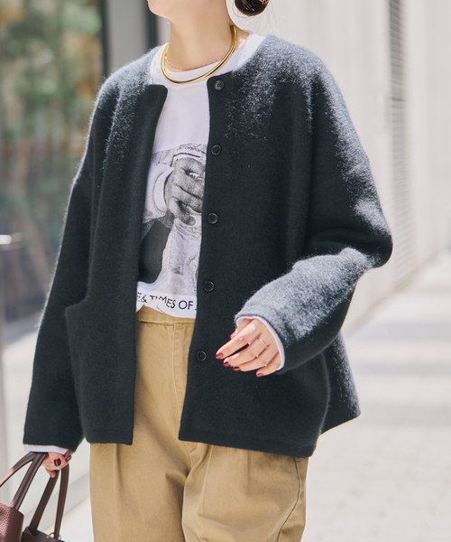 Spick & Span(スピックアンドスパン)の「《新色有り / 追加》ウールフォックスニットジャケット(カーディガン/ボレロ・レディース・ブラック/グレー/ベージュ系その他・FREE)」の1枚目の写真