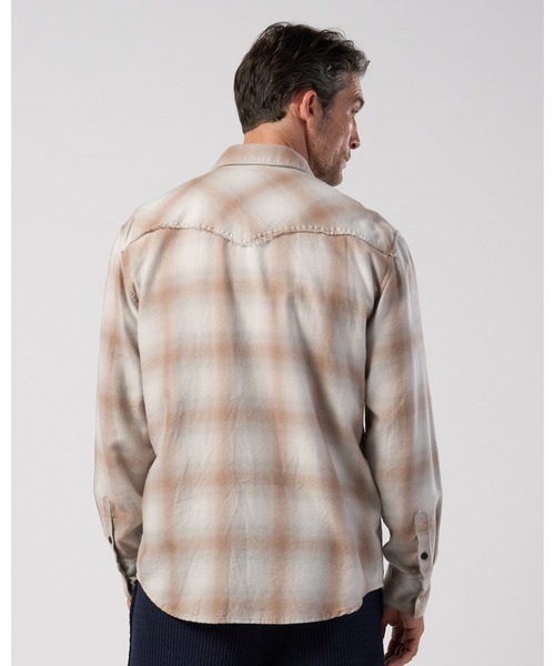 wjk（ダヴルジェイケイ）の「loose check western shirt（シャツ/ブラウス・メンズ・ブラック/ライトグレー/ライトベージュ・X-LARGE/LARGE/MEDIUM/SMALL）」の8枚目の写真