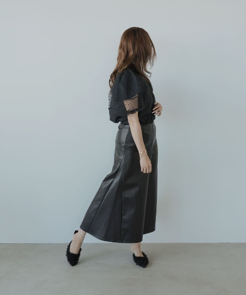 DONOBAN（ドノバン）の「【モードで大人っぽい印象】レディ フレア レザーパンツ レディース ボトムス パンツ ハイウエスト ワイド ガウチョ ガウチョパンツ クロップド 合皮 合成皮革 ゆったり 美脚 着痩せ 体型カバー ゆったり（その他パンツ・レディース・ブラック・L/M）」の15枚目の写真