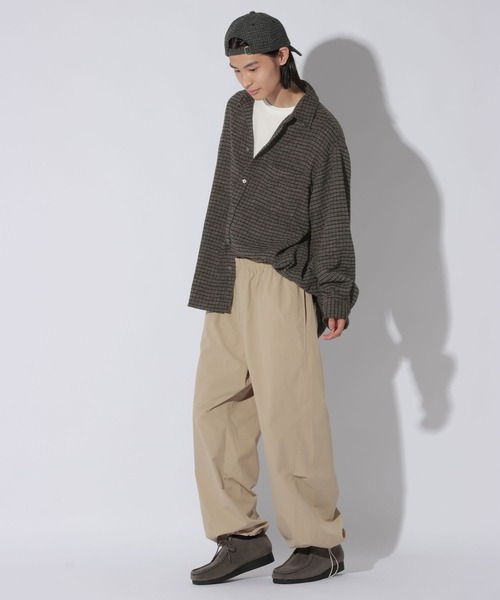LAKOLE（ラコレ）の「モールチェック長袖シャツ / 1054011（シャツ/ブラウス・メンズ・ベージュ/ブラック/ブラウン・LARGE/MEDIUM/X-LARGE）」の21枚目の写真