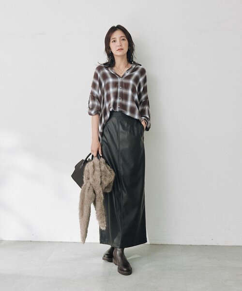 RIVE DROITE（リヴドロワ）の「ドレーピーチェックワイドシャツ（秋服/オンブレチェック）（シャツ/ブラウス・レディース・ブラック/ベージュ/ブラウン・FREE）」の17枚目の写真