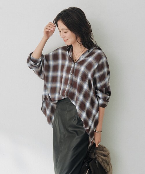 RIVE DROITE（リヴドロワ）の「ドレーピーチェックワイドシャツ（秋服/オンブレチェック）（シャツ/ブラウス・レディース・ブラック/ベージュ/ブラウン・FREE）」の9枚目の写真