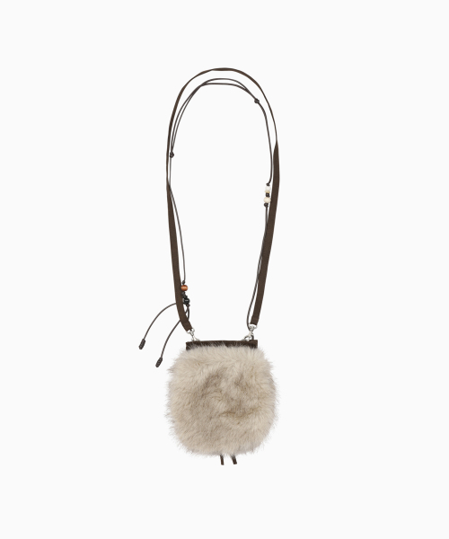 OHESHIO（オヘシオ）の「BEADS FUR MINI BAG, BEIGE（ショルダーバッグ・レディース・その他・FREE）」の3枚目の写真