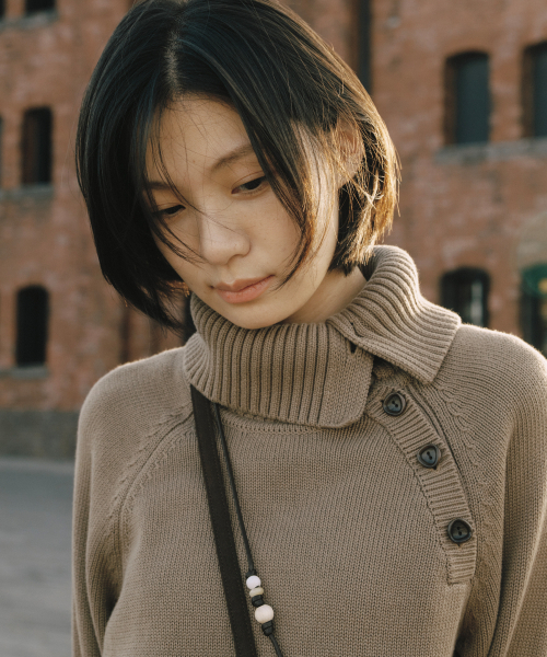 OHESHIO（オヘシオ）の「BEADS FUR MINI BAG, BEIGE（ショルダーバッグ・レディース・その他・FREE）」の8枚目の写真