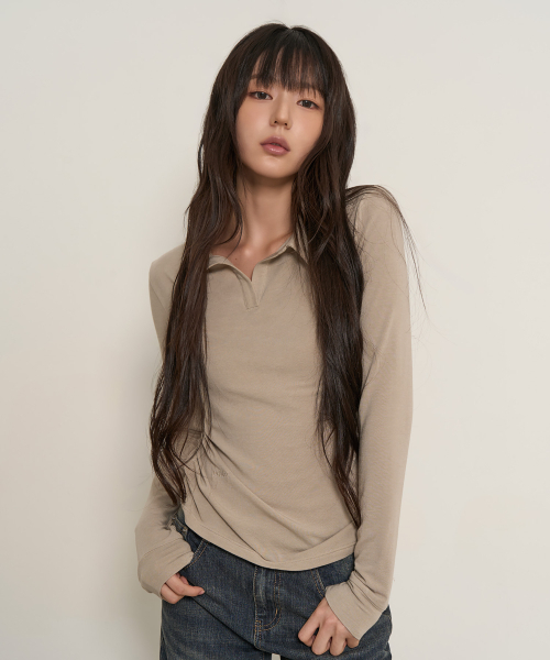 PEPLEE(ペプリー)の「オープンカラー長袖(ベージュ)(Tシャツ/カットソー・レディース・その他・FREE)」の1枚目の写真