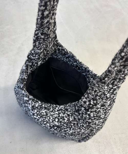 Rohwel(ローウェル)の「Knot Handle Shoulder Bag / ノットハンドルショルダーバッグ(ショルダーバッグ・レディース・ブラック/ブラウン/グレー・FREE)」の12枚目の写真