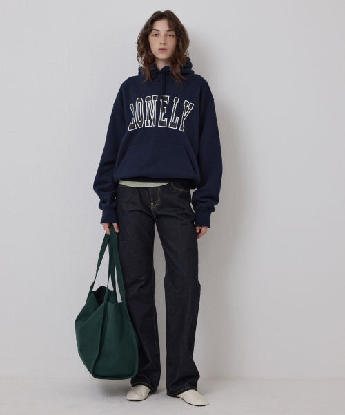 NOHANT(ノアン)の「LONELY/LOVELY フラッフフーディー ネイビー(パーカー・レディース・ネイビー・SMALL/MEDIUM/LARGE)」の2枚目の写真