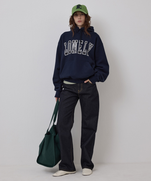 NOHANT(ノアン)の「LONELY/LOVELY フラッフフーディー ネイビー(パーカー・レディース・ネイビー・SMALL/MEDIUM/LARGE)」の5枚目の写真