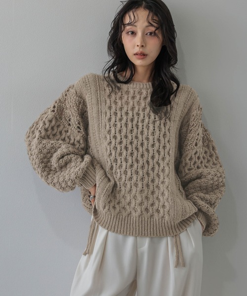 AMELY(エミリー)の「ドロストデザイン ニットトップス/透かし編み/フロントドロスト(ニット/セーター・レディース・モカ/オフホワイト/ボルドー/ブルーグレー/ブラック・フリー)」の16枚目の写真