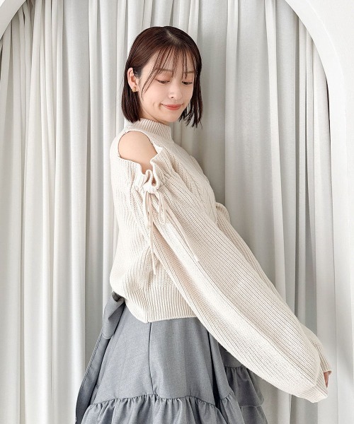 F i.n.t(フィント)の「リボンオフショルニットプルオーバー/fint フィント(ニット/セーター・レディース・ライトピンク/アイボリー・FREE)」の3枚目の写真