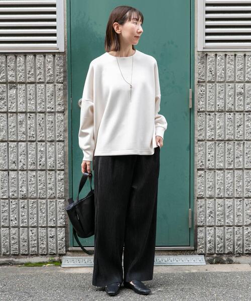 ITEMS URBANRESEARCH（アイテムズ アーバンリサーチ）の「ダンボールバックジッププルオーバー（Tシャツ/カットソー・レディース・オフホワイト/グレー系その他/ネイビー・FREE）」の8枚目の写真