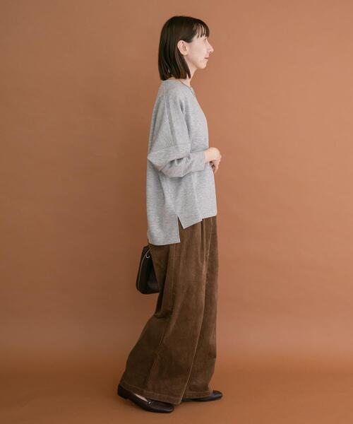 ITEMS URBANRESEARCH（アイテムズ アーバンリサーチ）の「ダンボールバックジッププルオーバー（Tシャツ/カットソー・レディース・オフホワイト/グレー系その他/ネイビー・FREE）」の16枚目の写真