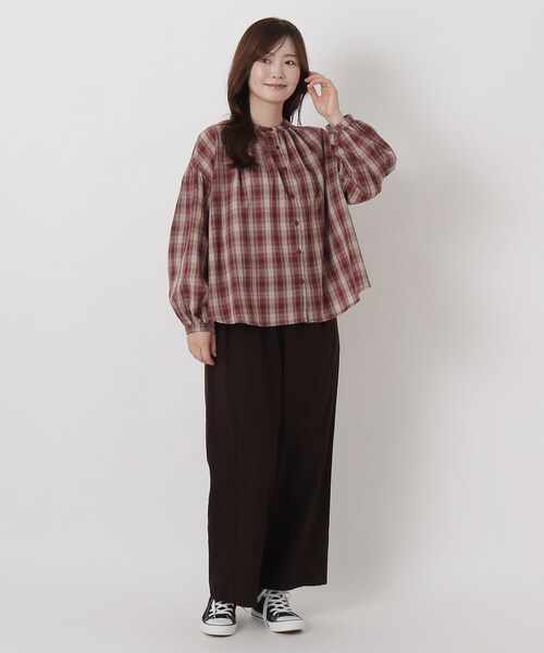 one'sterrace(ワンズテラス)の「リサイクルチェックギャザーシャツ(シャツ/ブラウス・レディース・レッド系9/アイボリー系8/ブラック系8・02)」の14枚目の写真