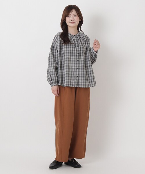 one'sterrace(ワンズテラス)の「リサイクルチェックギャザーシャツ(シャツ/ブラウス・レディース・レッド系9/アイボリー系8/ブラック系8・02)」の16枚目の写真