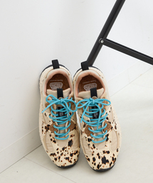U by SPICK&SPAN（ユーバイスピックアンドスパン）の「Flower MOUNTAIN/フラワーマウンテン WAVES（スニーカー）」