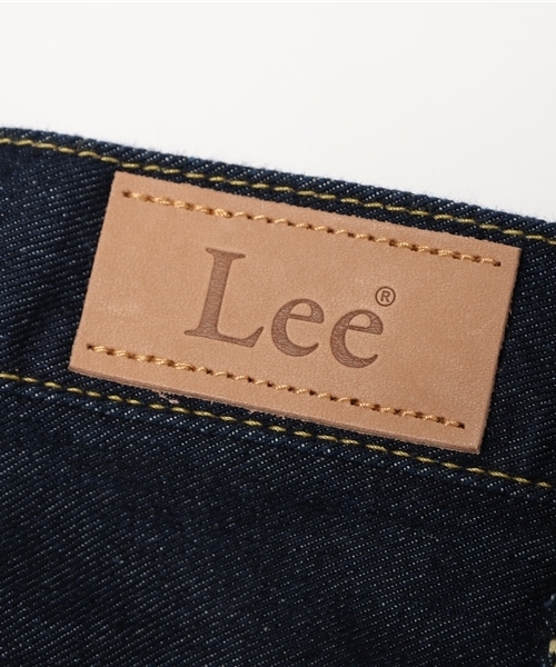 Lee(リー)の「【Lee】ワイドクロップドパンツ(デニムパンツ・レディース・ノンウォッシュ・XS/SMALL/MEDIUM)」の2枚目の写真