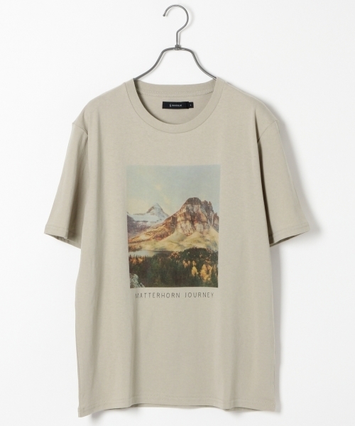 RAGEBLUE（レイジブルー）の「カラーフォトプリントTシャツ/721857（Tシャツ/カットソー・メンズ・オリーブ/グレー系その他/ホワイト/キャメル・MEDIUM/LARGE）」の4枚目の写真