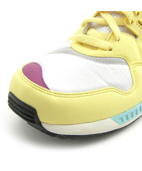 adidas（アディダス）の「ZX9000（スニーカー・メンズ・イエロー・24.5cm/26.5cm/27cm/27.5cm/28cm/28.5cm）」の2枚目の写真