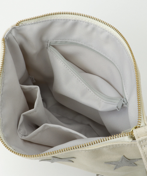 LBC(エルビーシー)の「COLDE フェイクスエードスターショルダーバッグ (ショルダーバッグ・レディース・グレー/ブラック・ONE SIZE)」の9枚目の写真