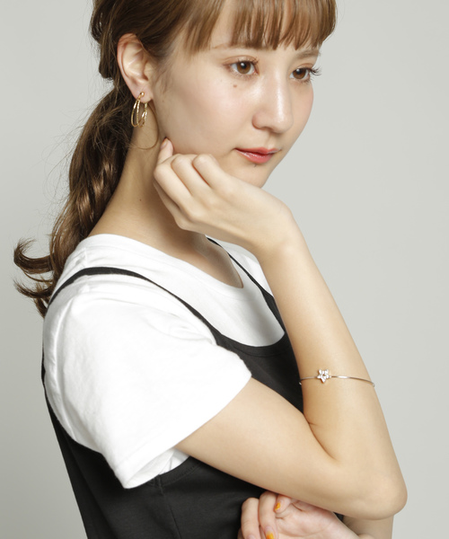 PLAIN CLOTHING（プレーンクロージング）の「ミニスタービジューブレスレット【PLAIN CLOTHING】（ブレスレット・レディース・シルバー/ゴールド・FREE）」の12枚目の写真