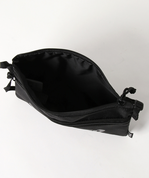 THRASHER（スラッシャー）の「THRASHERサコッシュ [ボディバック/ウエストポーチ］（ショルダーバッグ・メンズ・ホワイト/ブラック・フリー）」の4枚目の写真