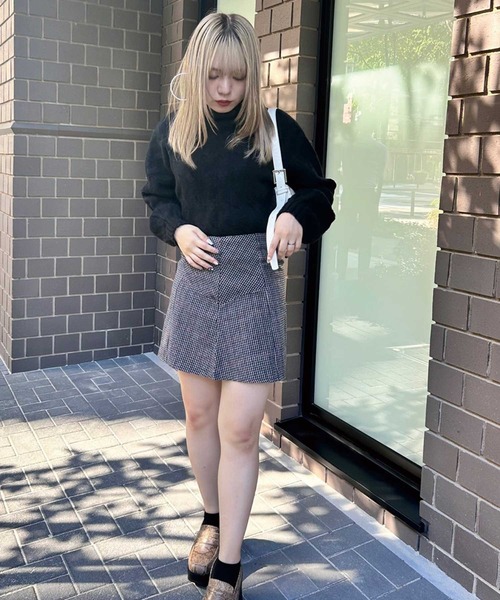 SPIGA(スピーガ)の「グレンチェックミニSK(スカート・レディース・グレー/ベージュ/ダークグレー・SMALL/MEDIUM)」の12枚目の写真