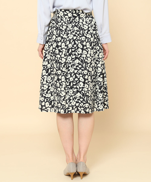 ROPE' PICNIC（ロペピクニック）の「【セットアップ対応】バイカラーフラワースカート（スカート・レディース・ネイビー・38/36）」の4枚目の写真