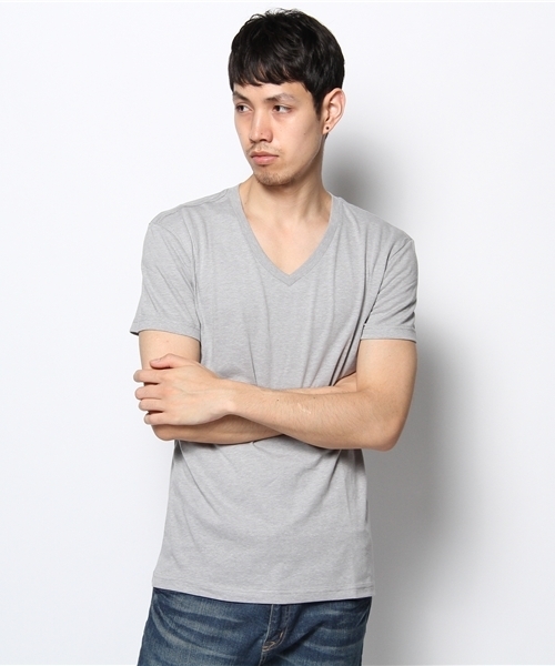 GIORDANO(ジョルダーノ)の「GIORDANO/コットンストレッチVネックT半袖(Tシャツ/カットソー・メンズ・ホワイト/ブラック/ヘザ-グレー/グリーン/ダークグリーン/ブルー/イエロー/ピンク/ワインレッド/オレンジ・SMALL/MEDIUM/LARGE/X-LARGE)」の4枚目の写真