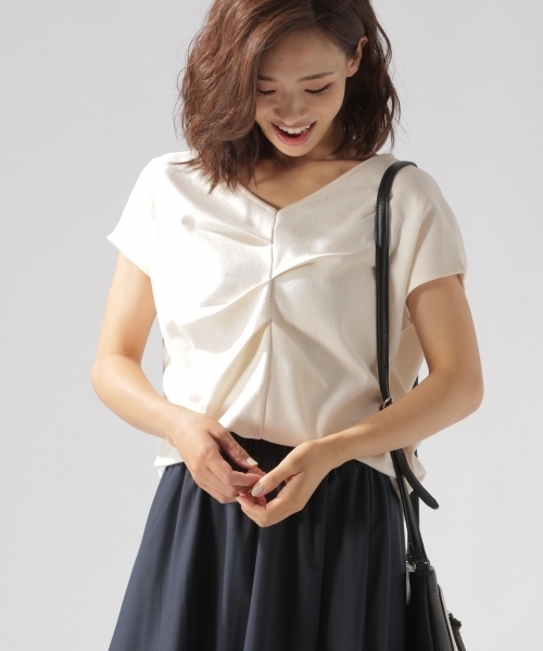 BAYFLOW（ベイフロー）の「2WAY Tシャツ（Tシャツ/カットソー・レディース・オフホワイト/ベビーピンク/チャコール/カーキ・MEDIUM/SMALL）」の14枚目の写真