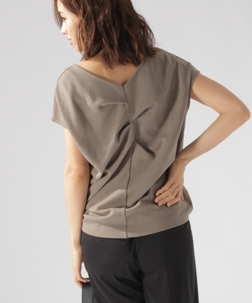 BAYFLOW（ベイフロー）の「2WAY Tシャツ（Tシャツ/カットソー・レディース・オフホワイト/ベビーピンク/チャコール/カーキ・MEDIUM/SMALL）」の18枚目の写真